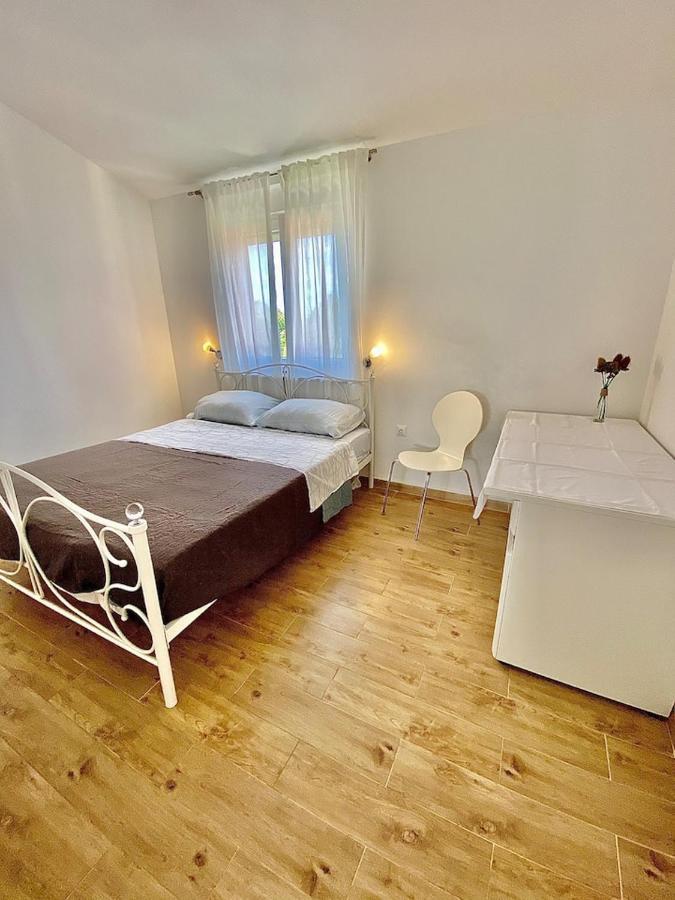 Apartments Eden Sisan Ngoại thất bức ảnh