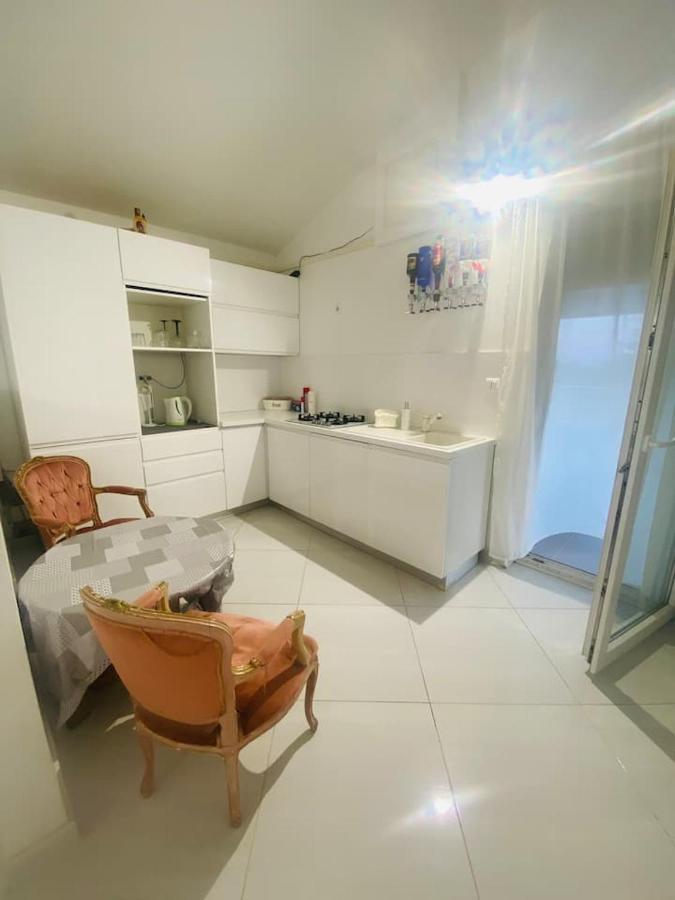 Apartments Eden Sisan Ngoại thất bức ảnh