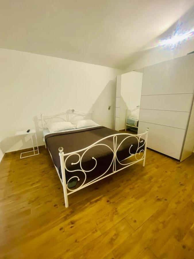 Apartments Eden Sisan Ngoại thất bức ảnh